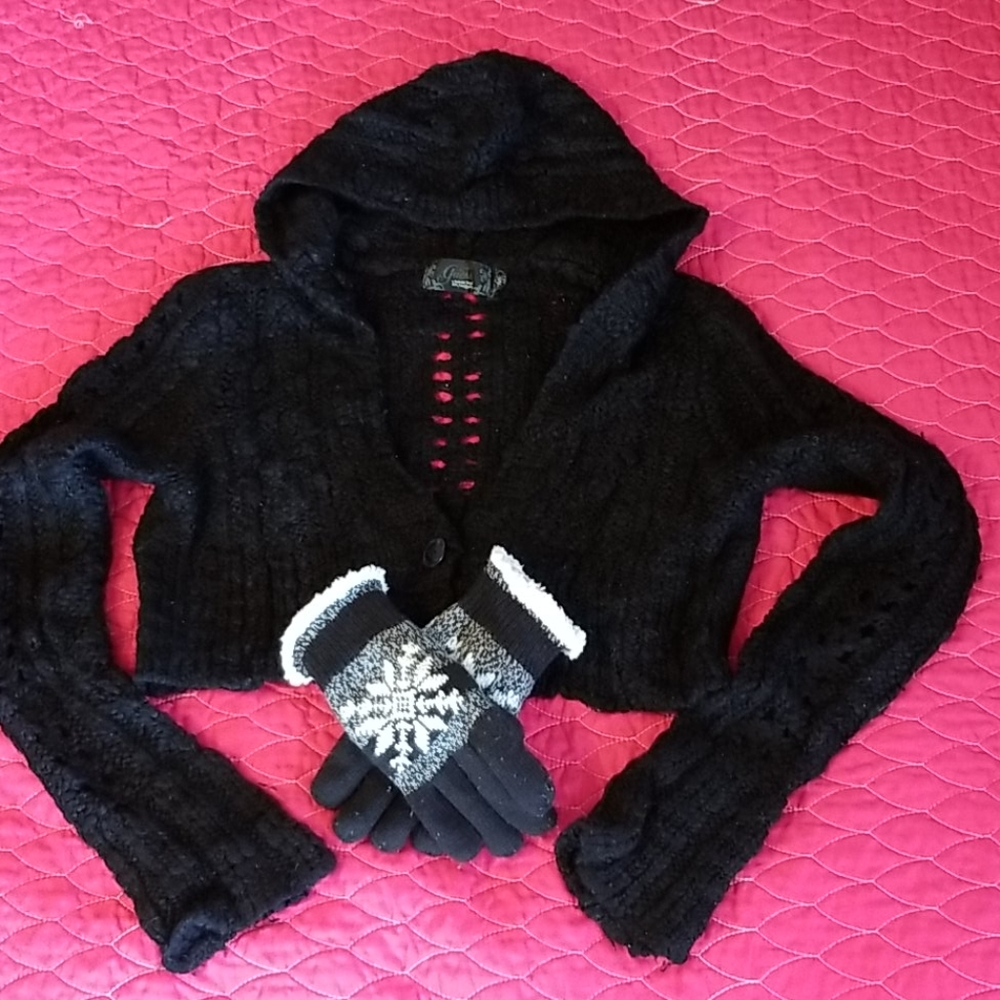 🆑️ Guess Cropped Cardigan Size L